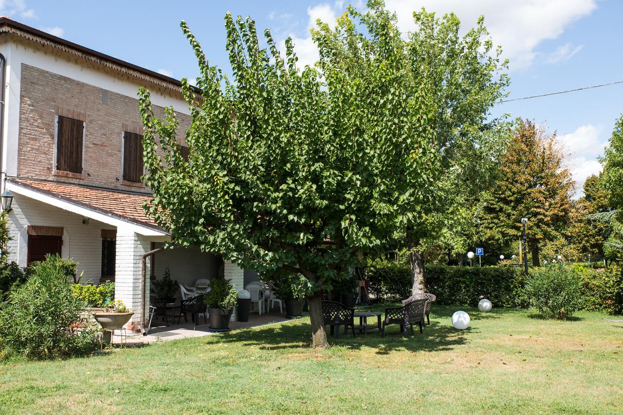 Country Resort Μόντενα Εξωτερικό φωτογραφία